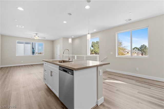 8629 Ensworth Street 114, Las Vegas, NV 89123