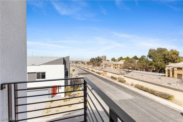 8629 Ensworth Street 114, Las Vegas, NV 89123