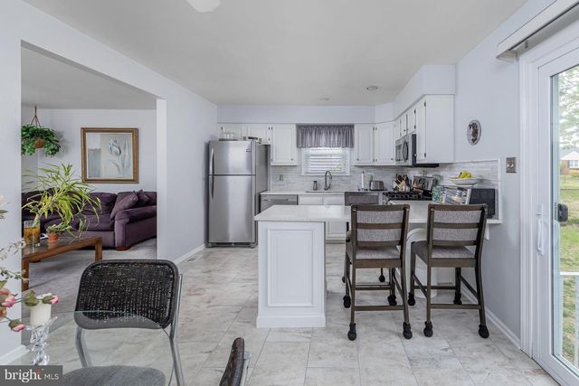 120 BOWERS AVE, Runnemede, NJ 08078