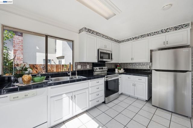 38785 Altura St, Fremont, CA 94536