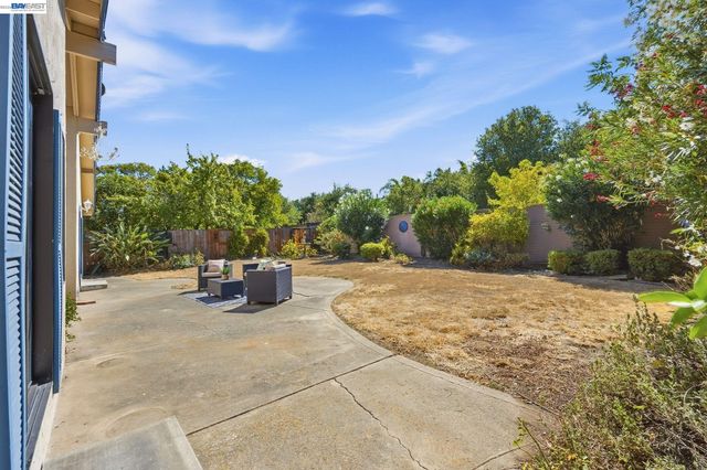 38785 Altura St, Fremont, CA 94536