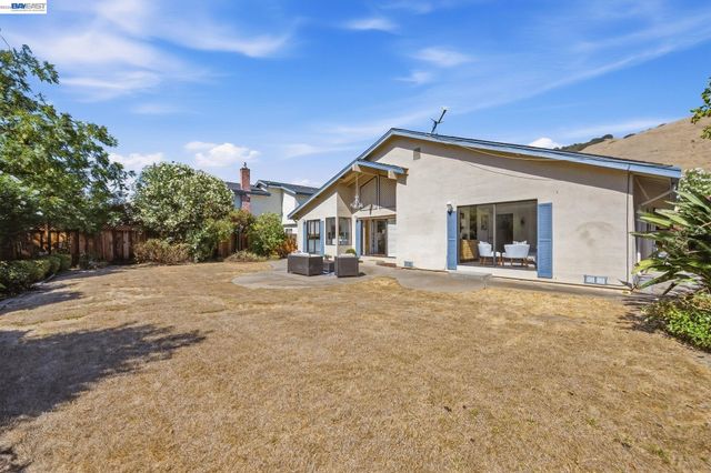 38785 Altura St, Fremont, CA 94536