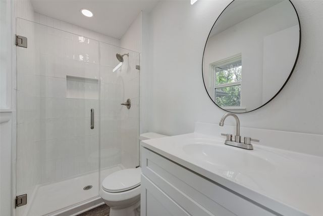 1309 Sycamore Street, Waxahachie, TX 75165