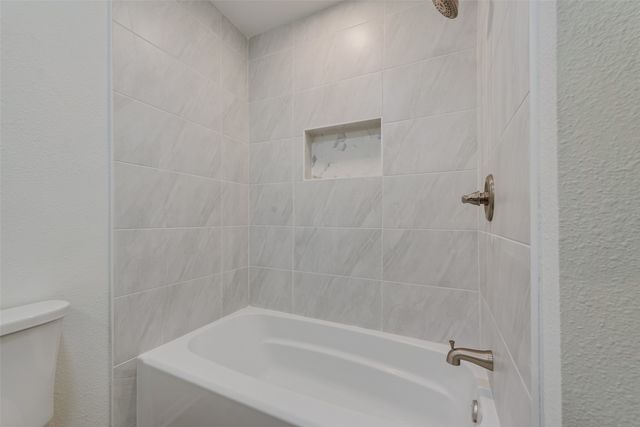 1309 Sycamore Street, Waxahachie, TX 75165