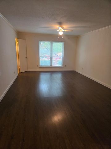 6202 Skyline Drive 7, Houston, TX 77057