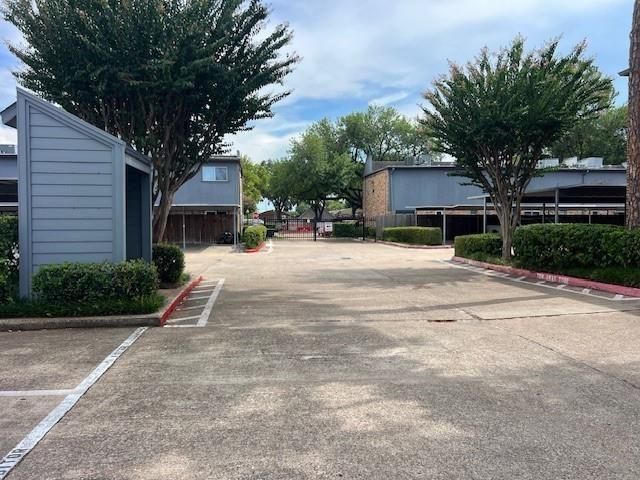 6202 Skyline Drive 7, Houston, TX 77057