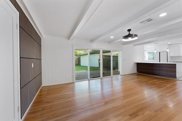 7807 Ella Lee Lane, Houston, TX 77063
