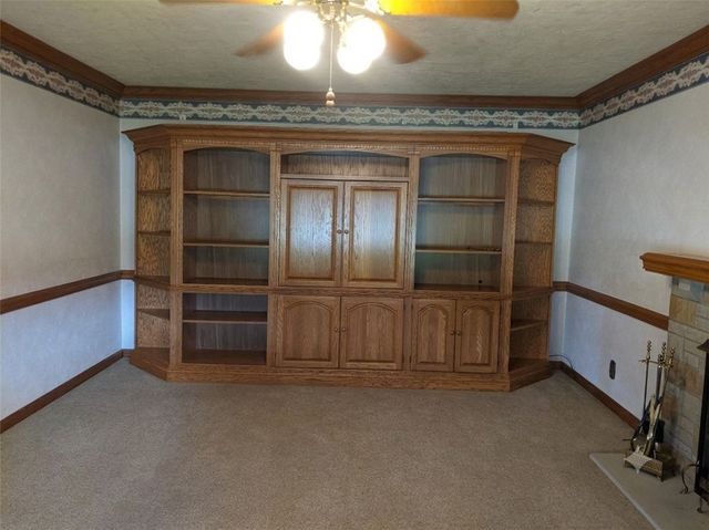 2740 Brodhead Rd, Aliquippa, PA 15001