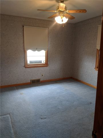 2740 Brodhead Rd, Aliquippa, PA 15001