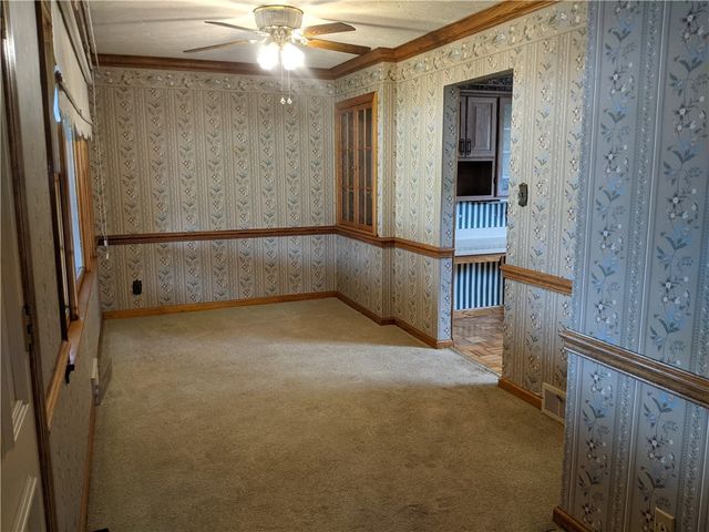 2740 Brodhead Rd, Aliquippa, PA 15001