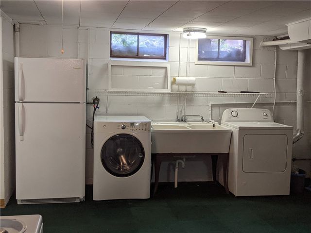 2740 Brodhead Rd, Aliquippa, PA 15001
