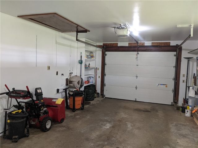 2740 Brodhead Rd, Aliquippa, PA 15001
