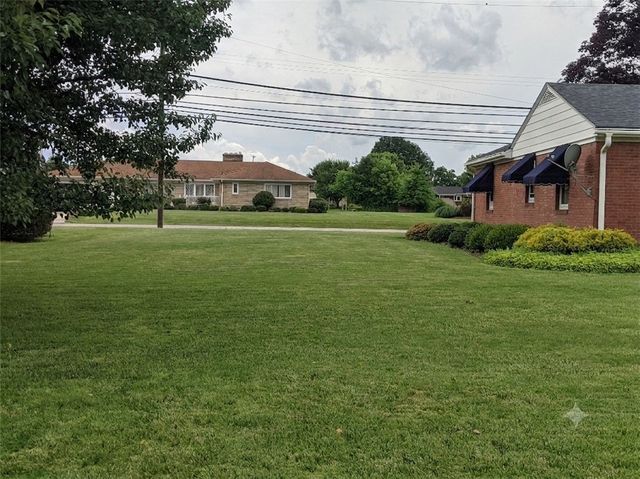 2740 Brodhead Rd, Aliquippa, PA 15001