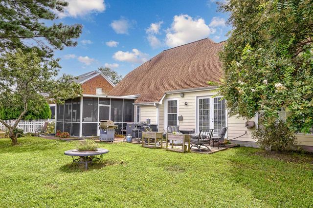 463 Springlake Dr., Myrtle Beach, SC 29579
