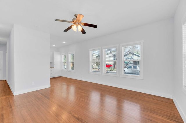 615 W 33rd ST b, Austin, TX 78705