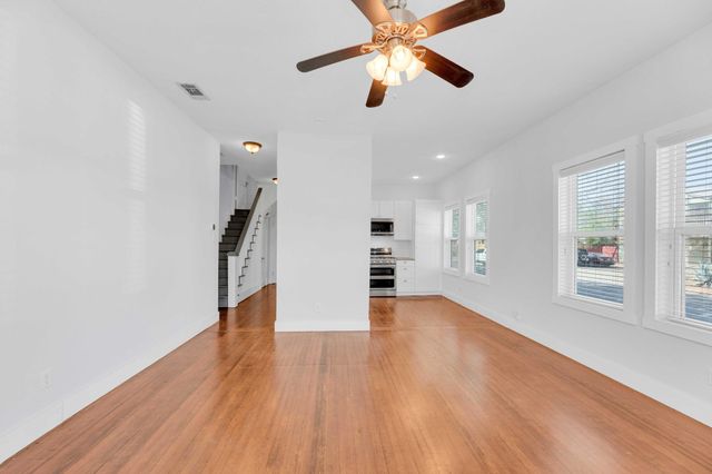 615 W 33rd ST b, Austin, TX 78705