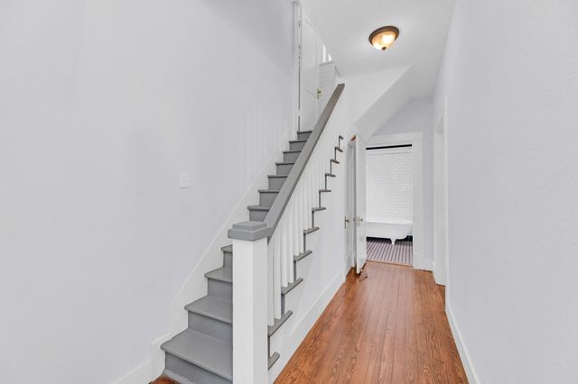 615 W 33rd ST b, Austin, TX 78705