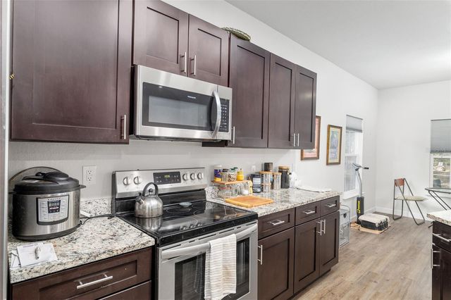 3604 NW 17TH STREET, Gainesville, FL 32605