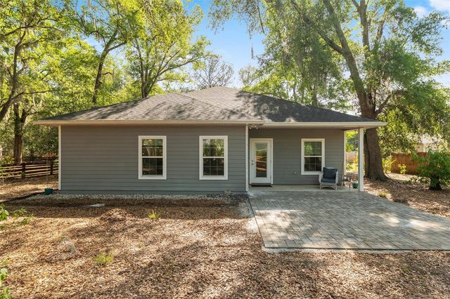 3604 NW 17TH STREET, Gainesville, FL 32605