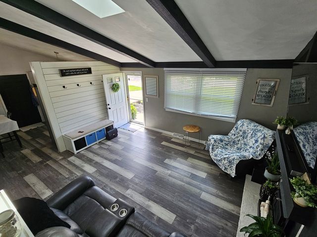 17225 40th Avenue Court N, East Moline, IL 61244