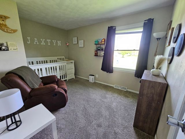 17225 40th Avenue Court N, East Moline, IL 61244