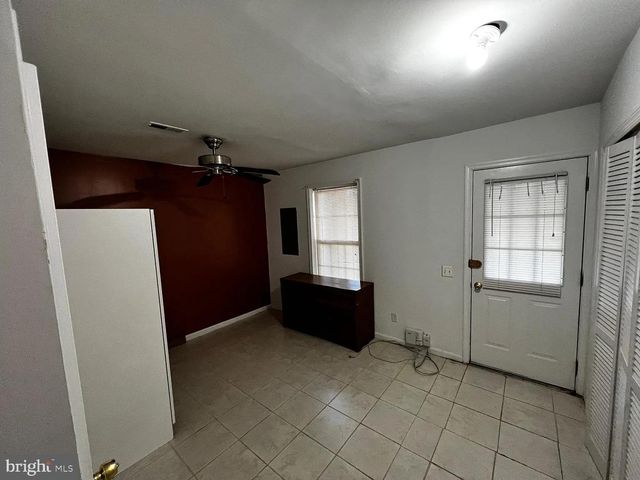 4009 TIMBER OAK TRL, Fairfax, VA 22033