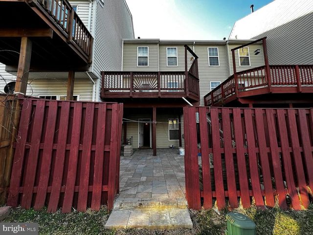 4009 TIMBER OAK TRL, Fairfax, VA 22033