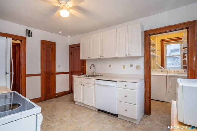 99 Queen Street, Bristol, CT 06010