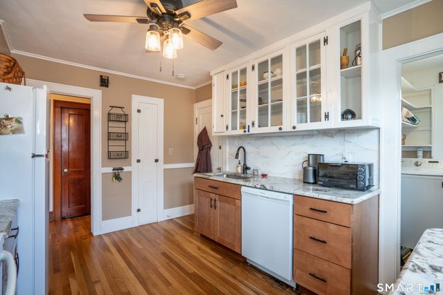 99 Queen Street, Bristol, CT 06010