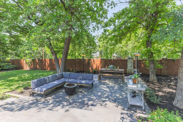 5517 Yellow Birch Drive, Fort Worth, TX 76244