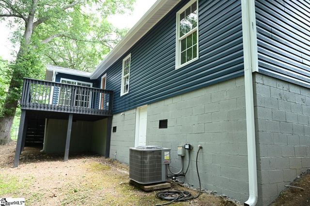 1172 Maryland Avenue, Spartanburg, SC 29307