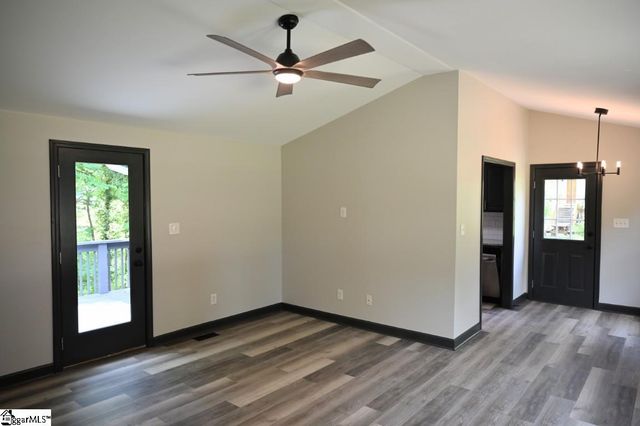 1172 Maryland Avenue, Spartanburg, SC 29307