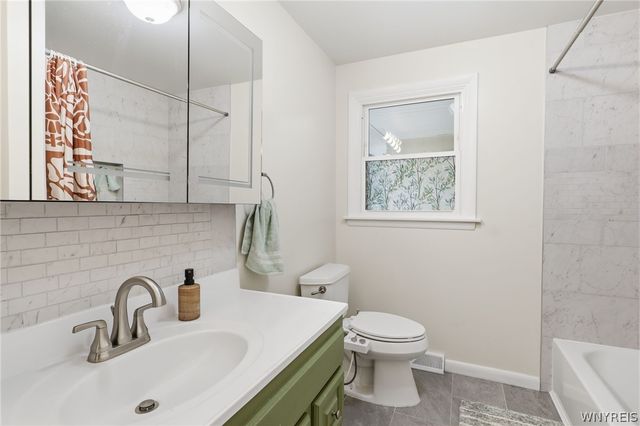 92 Tomcyn Drive, Amherst, NY 14221
