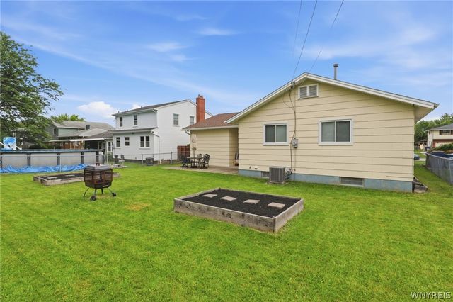 92 Tomcyn Drive, Amherst, NY 14221