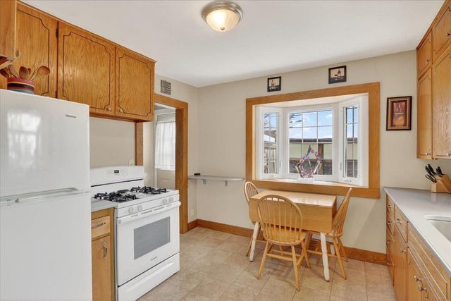 464 N Pine Street, Janesville, WI 53548