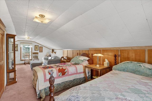 464 N Pine Street, Janesville, WI 53548