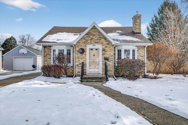 464 N Pine Street, Janesville, WI 53548