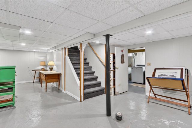 464 N Pine Street, Janesville, WI 53548