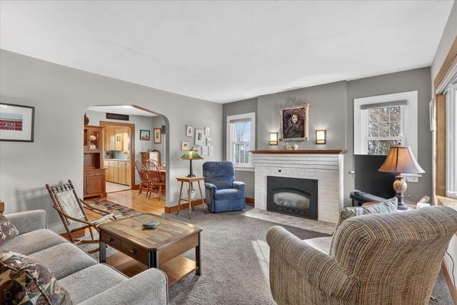 464 N Pine Street, Janesville, WI 53548