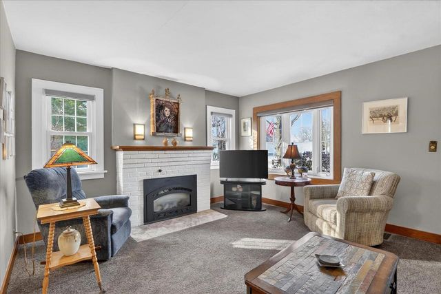 464 N Pine Street, Janesville, WI 53548