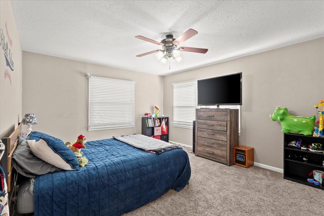 110 W Monroe Street, Levelland, TX 79336