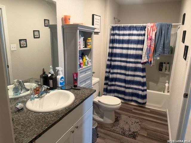 8318 Glasgow Dr, San Antonio, TX 78223
