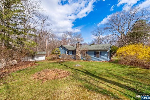 7 Stempert Road, Branchville, NJ 07826