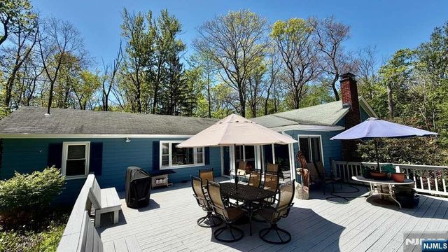 7 Stempert Road, Branchville, NJ 07826
