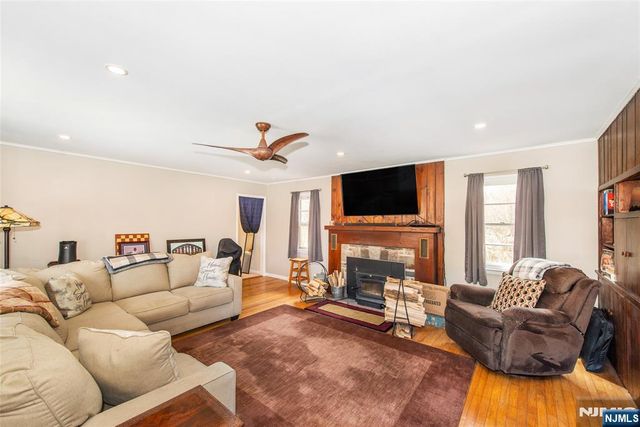 7 Stempert Road, Branchville, NJ 07826
