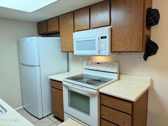 1111 E UNIVERSITY Drive 239, Tempe, AZ 85288