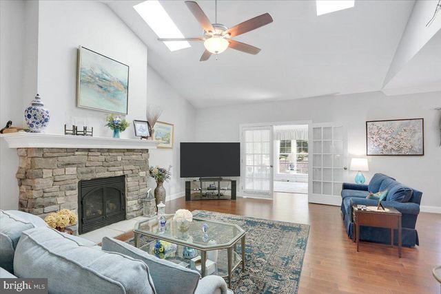 13 SPRINGDALE WAY, Mechanicsburg, PA 17050
