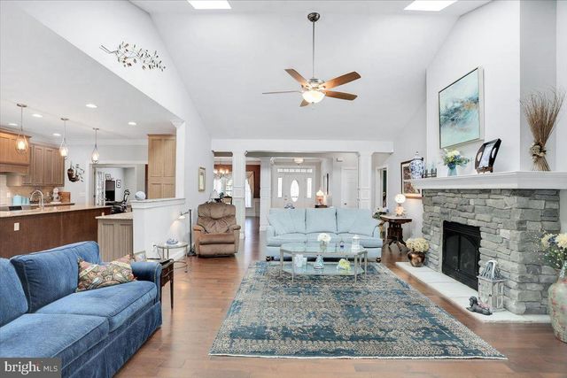 13 SPRINGDALE WAY, Mechanicsburg, PA 17050