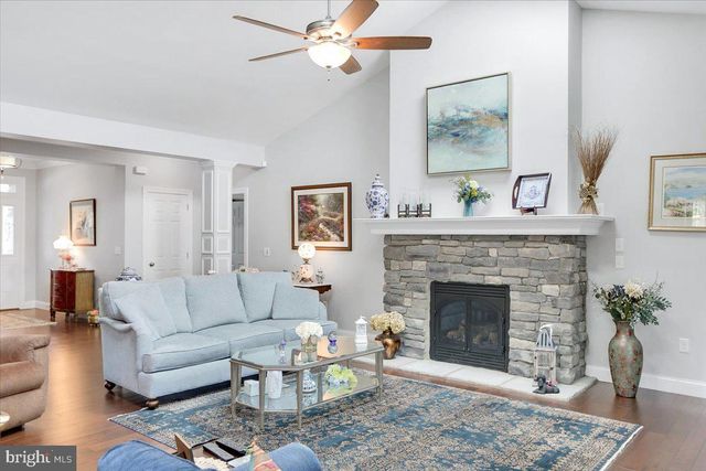 13 SPRINGDALE WAY, Mechanicsburg, PA 17050