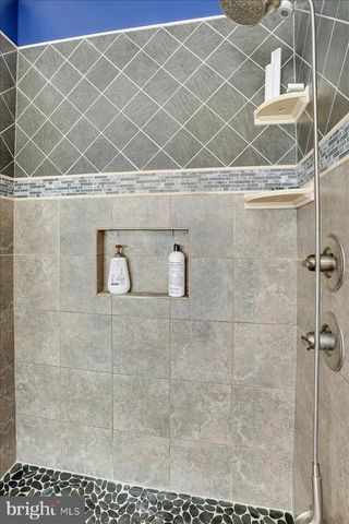 13 SPRINGDALE WAY, Mechanicsburg, PA 17050